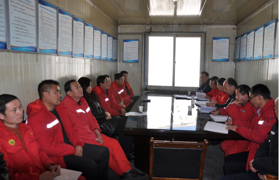 平安春節(jié)、安全先行