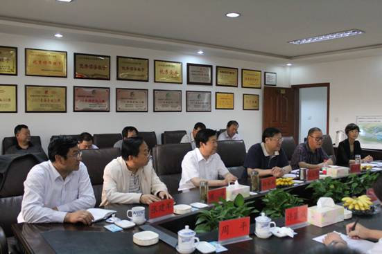 省委常委、副省長(zhǎng)駱玉林實(shí)地考察物產(chǎn)集團(tuán)&ldquo;雙百&rdquo;行動(dòng)重點(diǎn)項(xiàng)目